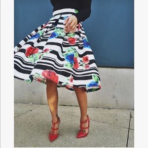 T&J Designs Skirts - Beautiful Midi Skirt With Pockets T&J Designs Skirts - Beautiful Midi Skirt With Pockets
